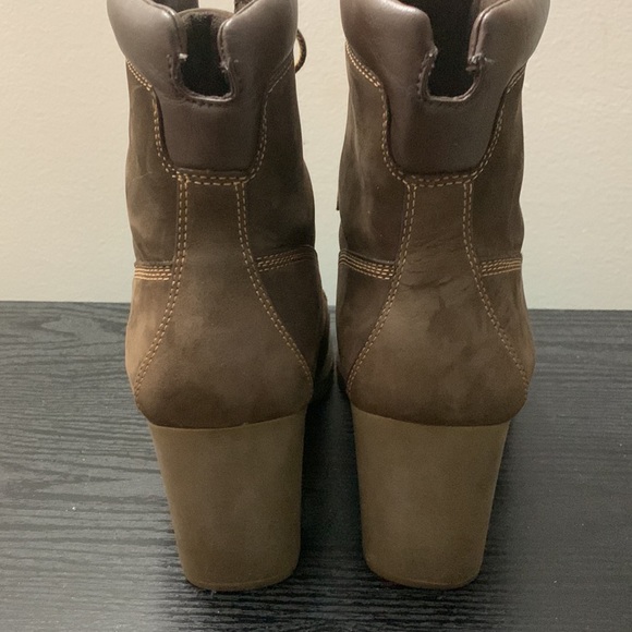 Timberland Heeled Boots - Picture 4 of 8